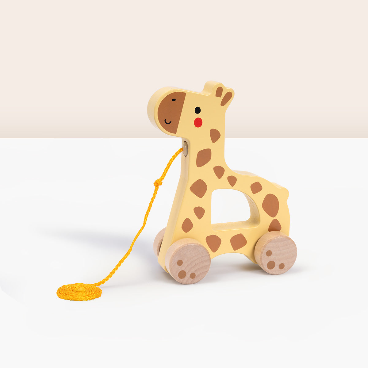 Giraffe Pull Along