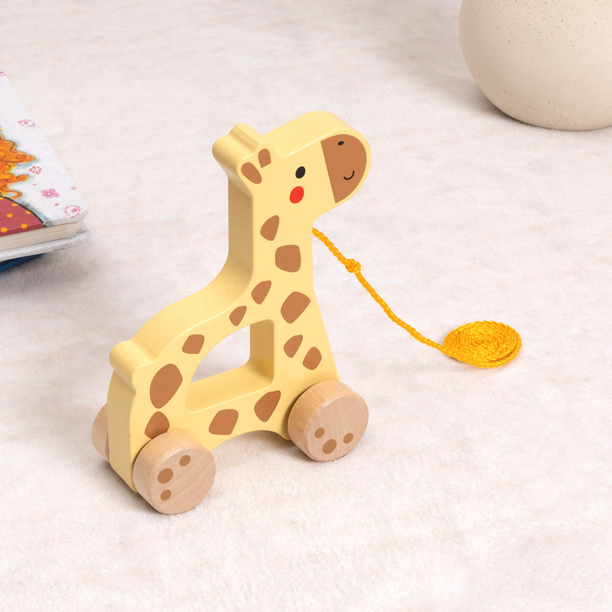 Giraffe Pull Along
