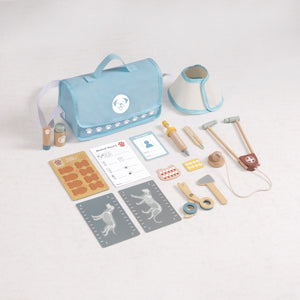 Little Pet Vet Play Set